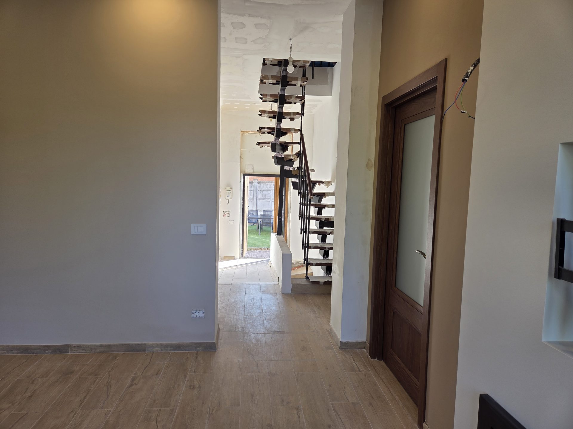 Villetta resa accessibile a Seregno: domotica, rampa e spazi nuovi