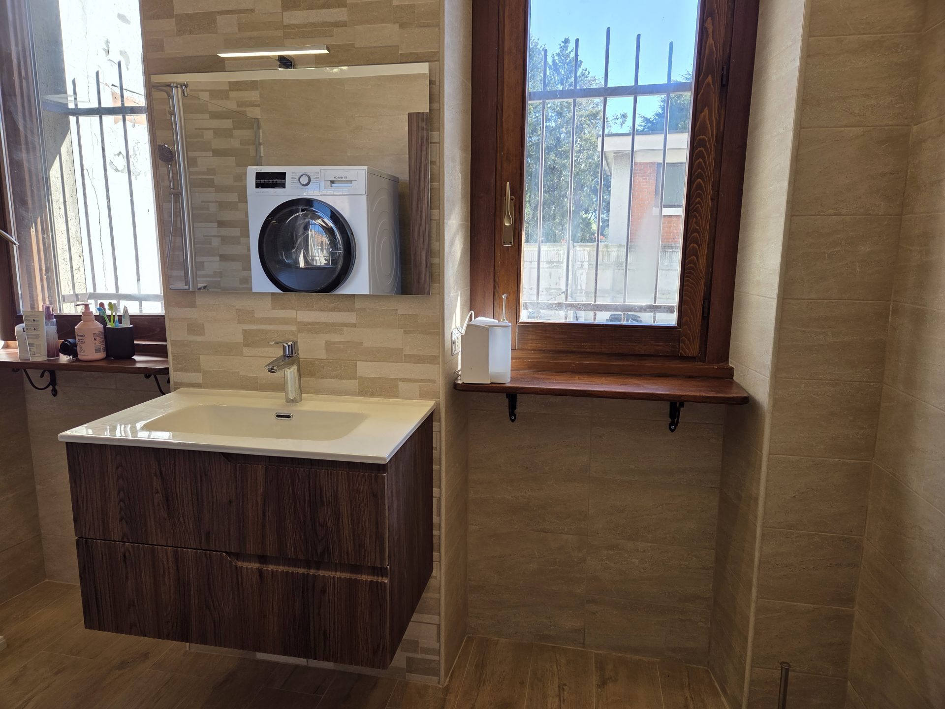Villetta resa accessibile a Seregno: domotica, rampa e spazi nuovi
