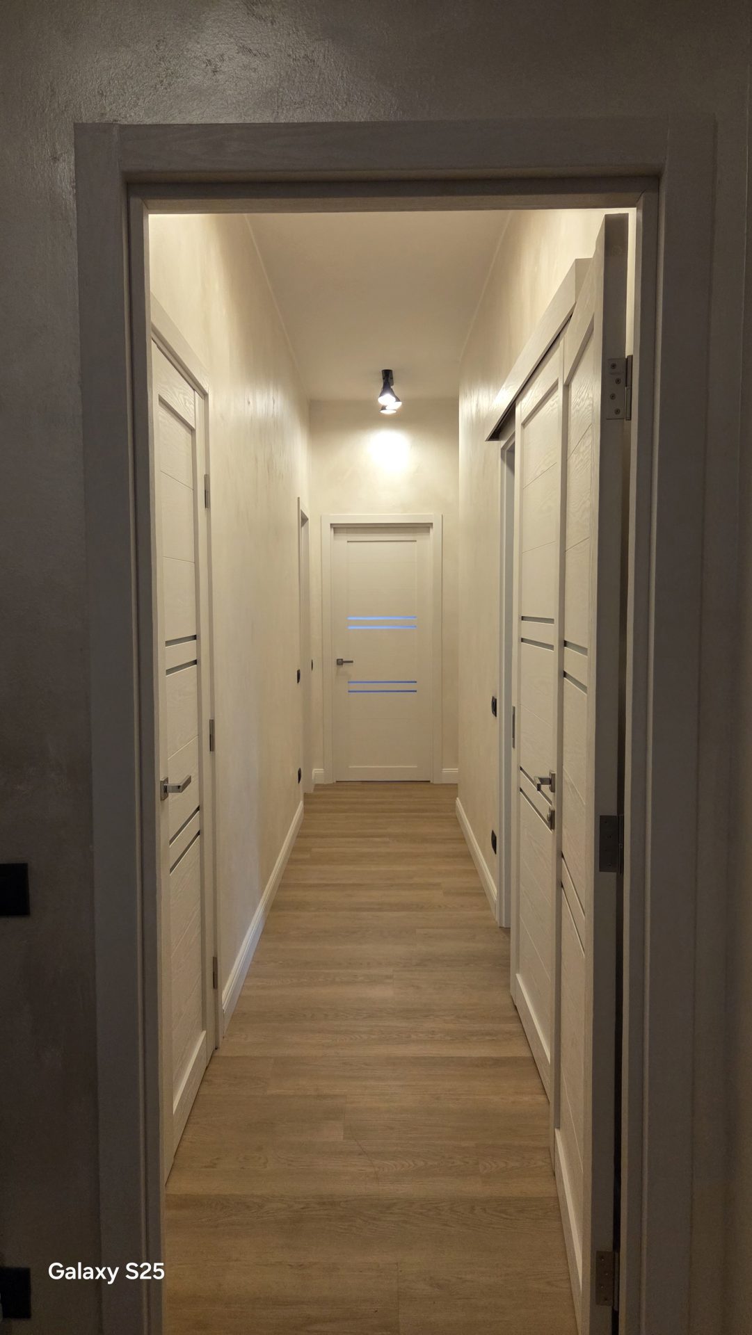 Sostituzione 11 porte interne 120mq