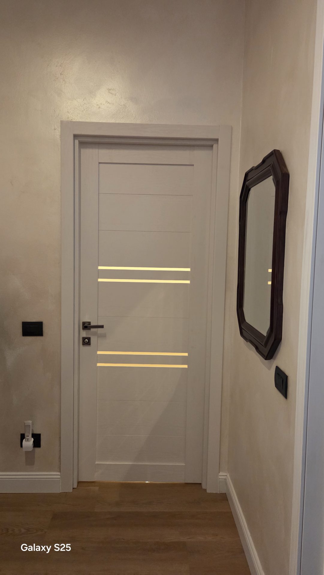 Sostituzione 11 porte interne 120mq