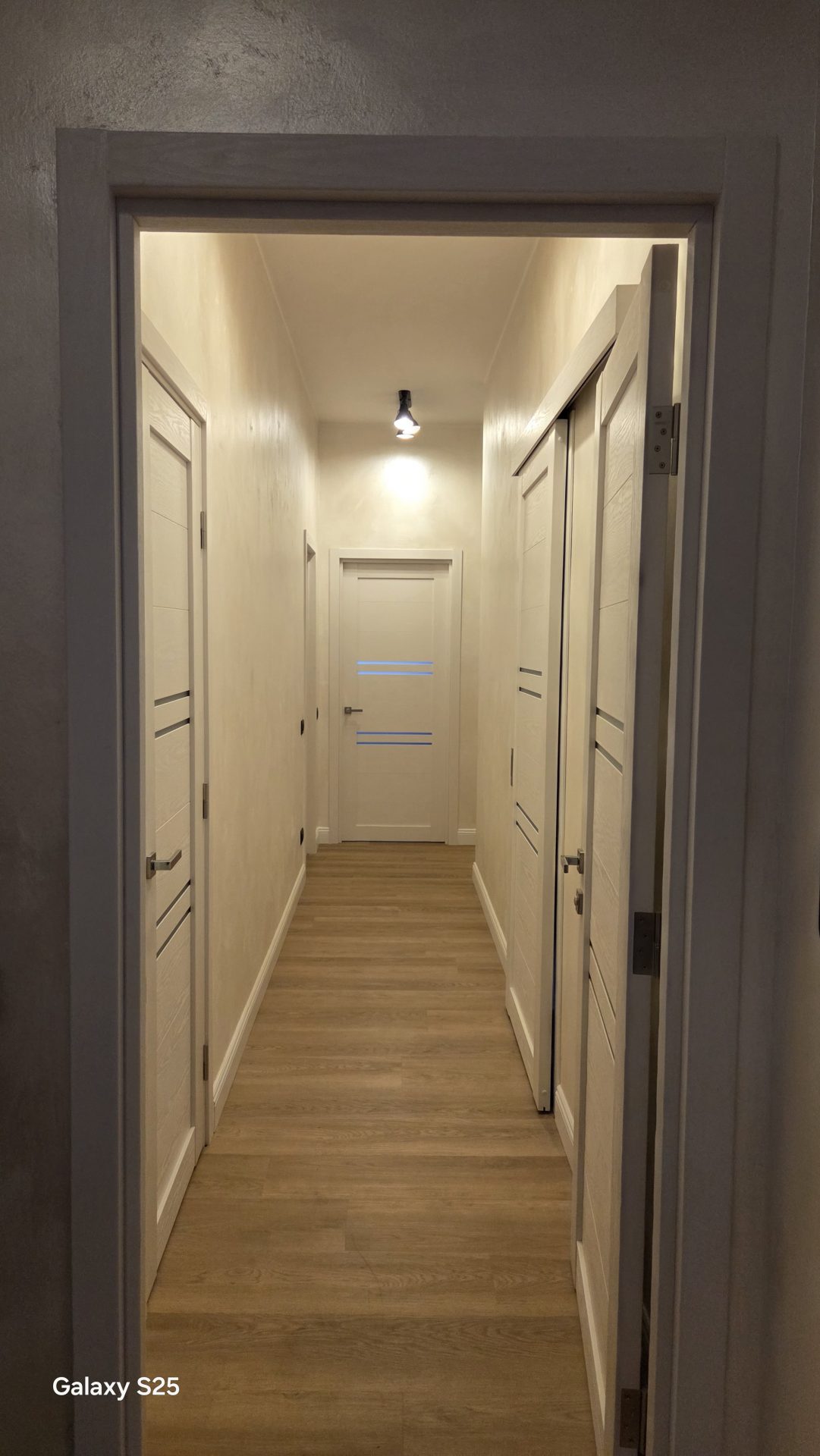Sostituzione 11 porte interne 120mq